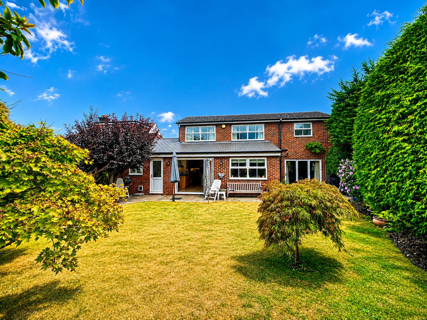 Farm Close, Sutton